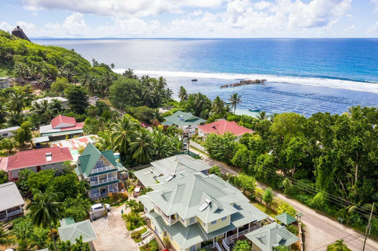 Captain'S Villa Takamaka Exterior photo