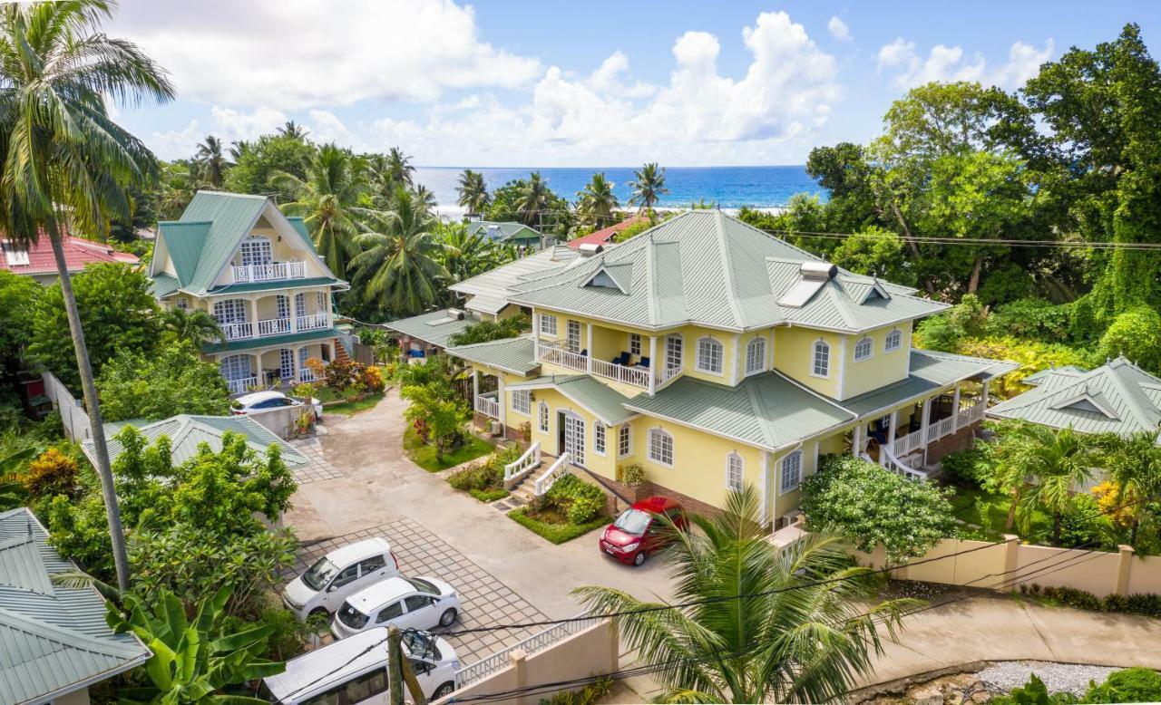 Captain'S Villa Takamaka Exterior photo